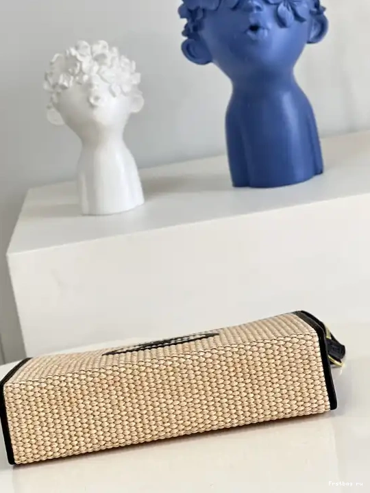 Frstbag ru ON VUITTON CHAIN POUCH LOUIS TOILETRY 0608